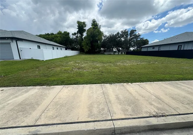 Photo 2 of Sale Pending at 106 Se 8th Street, Cape Coral, FL 33990 | MLS# A4706453 | Listing updated on 2026-10-06
