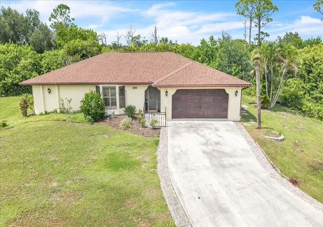 Photo 1 of Sale Pending at 19358 Abhenry Cir, Port Charlotte, FL 33948 | MLS# C7530861 | Listing updated on 2026-10-08
