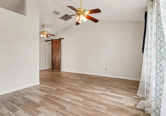 Photo 2 of Single family home for sale at 8625 Redskin Ct, Orlando, FL 32829 | MLS# O6442696 | Listing updated on 2026-09-22