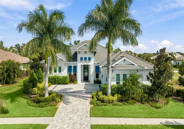 Photo 1 of Single family home for sale at 808 Crosswind Ave, Sarasota, FL 34240 | MLS# A4706461 | Listing updated on 2026-10-21