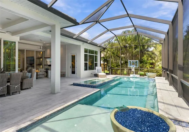 Photo 2 of Single family home for sale at 808 Crosswind Ave, Sarasota, FL 34240 | MLS# A4706461 | Listing updated on 2026-10-21