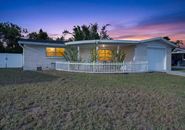 Photo 1 of Single family home for sale at 4843 Calais Dr, Holiday, FL 34690 | MLS# TB8549538 | Listing updated on 2026-10-03