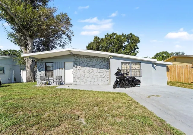 Photo 2 of Single family home for sale at 4834 Alvarado Dr, Tampa, FL 33634 | MLS# TB8549540 | Listing updated on 2026-09-21