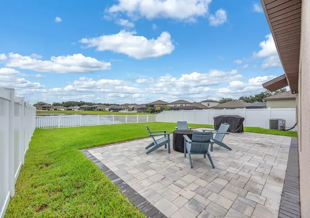 Photo 4 of Single family home for sale at 12820 Weston Oaks Ln, Riverview, FL 33579 | MLS# TB8549545 | Listing updated on 2026-10-08
