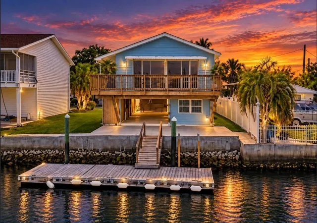 Single family home for sale at 14217 Hendry Ct, HUDSON, FL 34667 | MLS# W7889600