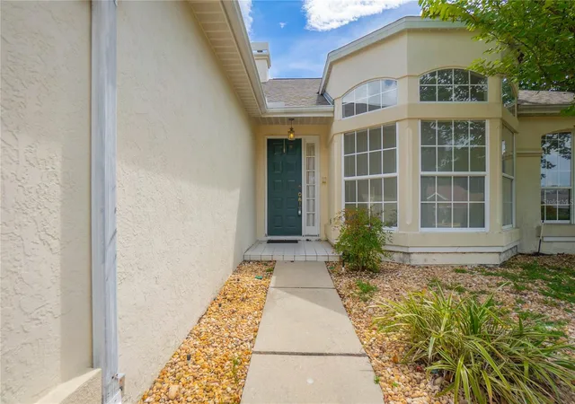 Photo 1 of Single family home for sale at 1635 N Marlborough Loop, Crystal River, FL 34429 | MLS# OM732432 | Listing updated on 2026-10-05