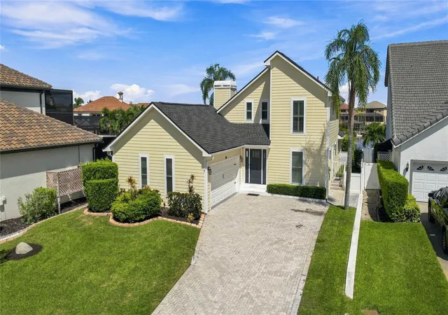 Photo 3 of Sale Pending at 931 Symphony Isles Blvd, Apollo Beach, FL 33572 | MLS# TB8549554 | Listing updated on 2026-09-24