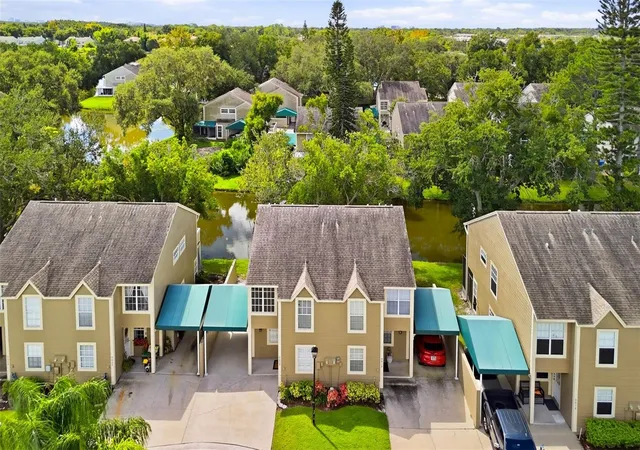Photo 3 of Condo for sale at 9020 Lake Pl Ln #9020, Tampa, FL 33634 | MLS# TB8549557 | Listing updated on 2026-09-20