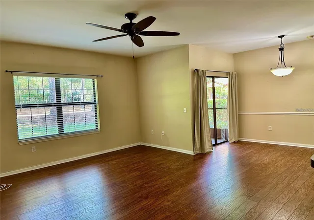 Listing Photo 5 - Condo for sale in building located at 2209 Portofino Pl, PALM HARBOR, FL 34683 - Unit #2516