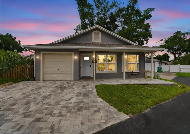 Photo 1 of Single family home for sale at 2656 Finch Ct, Palm Harbor, FL 34684 | MLS# TB8549564 | Listing updated on 2026-09-22