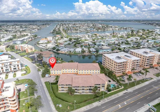 Photo 2 of Sale Pending at 11595 Gulf Blvd #1, Treasure Island, FL 33706 | MLS# TB8549565 | Listing updated on 2026-10-07