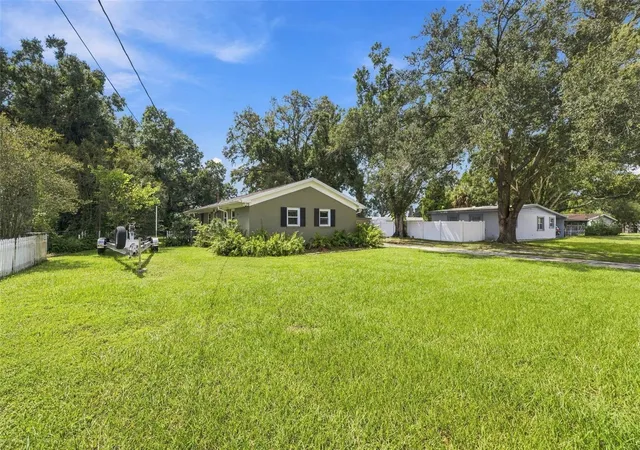 Photo 2 of Single family home for sale at 6613 Travis Blvd, Tampa, FL 33610 | MLS# TB8549568 | Listing updated on 2026-10-04