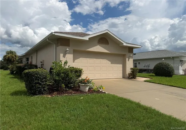 Photo 1 of Sale Pending at 1802 W Shanelle Path, LECANTO, FL 34461 | MLS# W7889602 | Listing updated on 2026-10-05