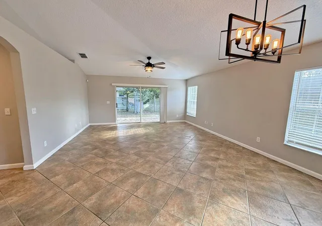 Photo 3 of Single family home for sale at 922 Cohassett Ave, Lake Wales, FL 33853 | MLS# L4965129 | Listing updated on 2026-10-02