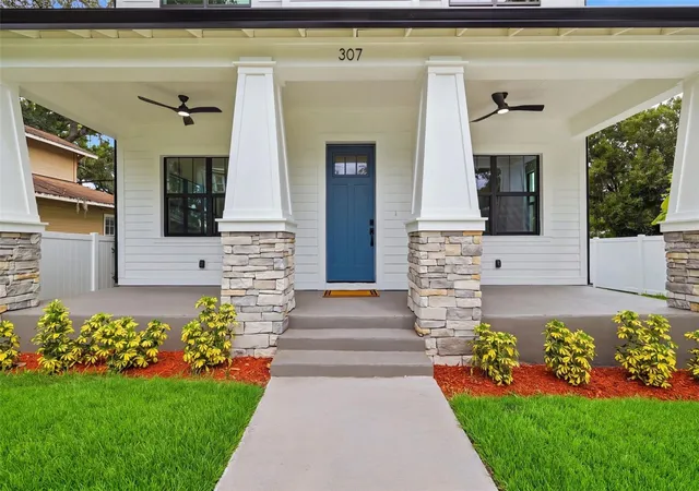 Photo 3 of Single family home for sale at 307 W Jean St, Tampa, FL 33604 | MLS# TB8549573 | Listing updated on 2026-10-04