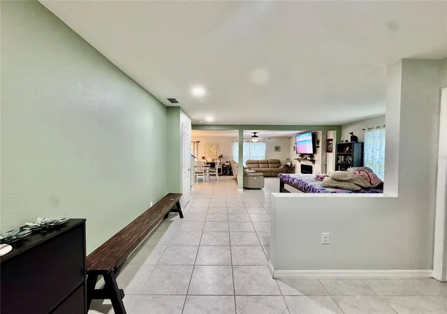 Photo 3 of Single family home for sale at 7609 Muscovy Dr, Lakeland, FL 33810 | MLS# L4965130 | Listing updated on 2026-09-19
