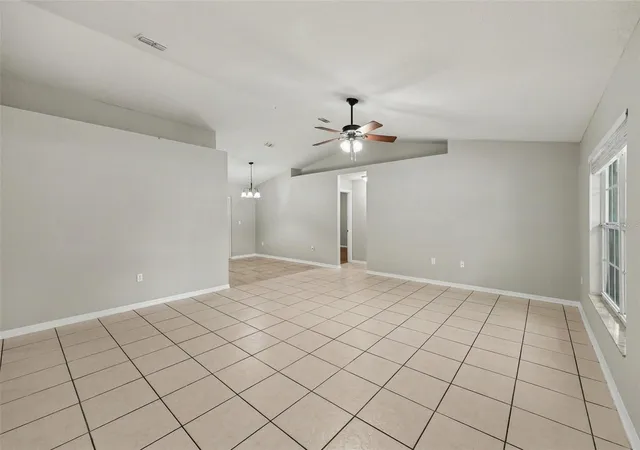 Photo 4 of Single family home for sale at 2928 Eastbrook Dr, Lakeland, FL 33811 | MLS# O6442728 | Listing updated on 2026-10-15