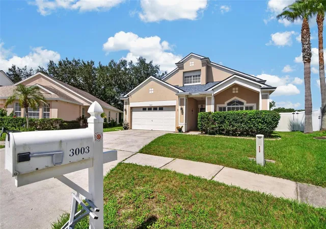 Photo 3 of Single family home for sale at 3003 Summer Cruise Dr, Valrico, FL 33594 | MLS# TB8549583 | Listing updated on 2026-09-19