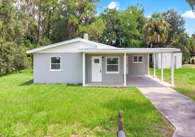 Single family home for sale at 504 S Moore St, BUNNELL, FL 32110 | MLS# O6442731