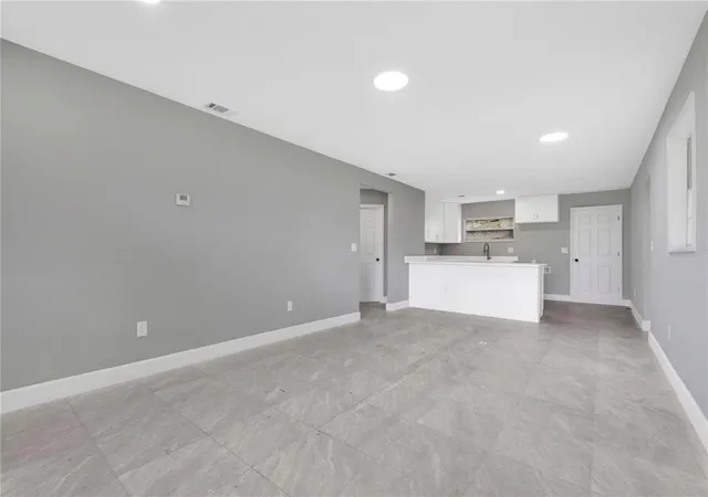 Photo 1 of Single family home for sale at 504 S Moore St, Bunnell, FL 32110 | MLS# O6442731 | Listing updated on 2026-09-22