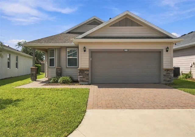 Photo 1 of Single family home for sale at 5665 Nw 40th Loop, Ocala, FL 34482 | MLS# O6442732 | Listing updated on 2026-10-04
