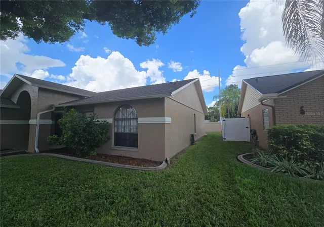 Photo 3 of Single family home for sale at 8211 NE Matthew Dr, New Port Richey, FL 34653 | MLS# TB8549600 | Listing updated on 2026-09-20