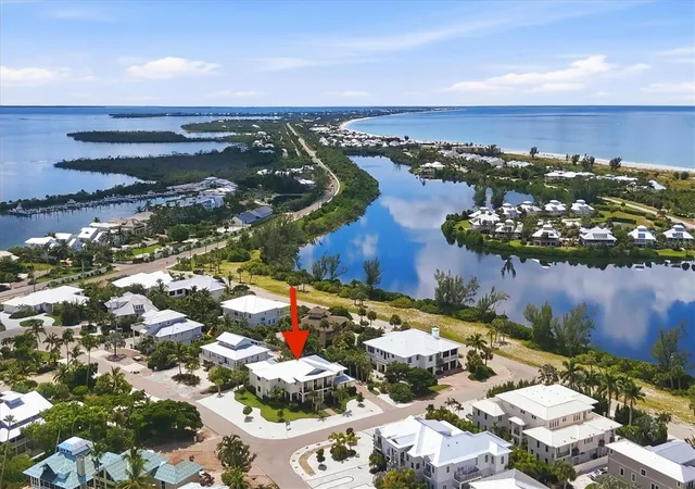 Photo 2 of Single family home for sale at 10009 Gasparilla Pass Blvd, Boca Grande, FL 33921 | MLS# D6148817 | Listing updated on 2026-09-18