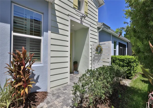 Photo 3 of Single family home for sale at 1162 Fins Up Ct, Daytona Beach, FL 32124 | MLS# V4951344 | Listing updated on 2026-10-01