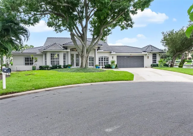 Photo 1 of Single family home for sale at 500 Venice Ln, Sarasota, FL 34242 | MLS# A4706491 | Listing updated on 2026-10-21