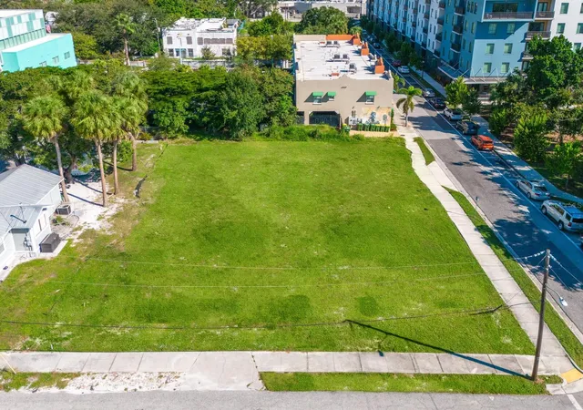 Photo 3 of Land for sale at 701 Cohen Way, Sarasota, FL 34236 | MLS# A4706492 | Listing updated on 2026-09-21