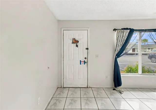 Photo 3 of Single family home for sale at 99 Lake Villa Way, Kissimmee, FL 34743 | MLS# O6442746 | Listing updated on 2026-09-22
