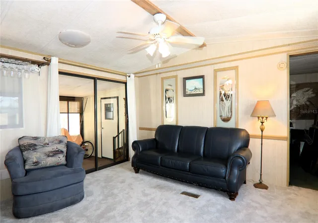 Photo 3 of Manufactured home for sale at 118 N Starboard Dr, Venice, FL 34285 | MLS# N6145808 | Listing updated on 2026-10-02