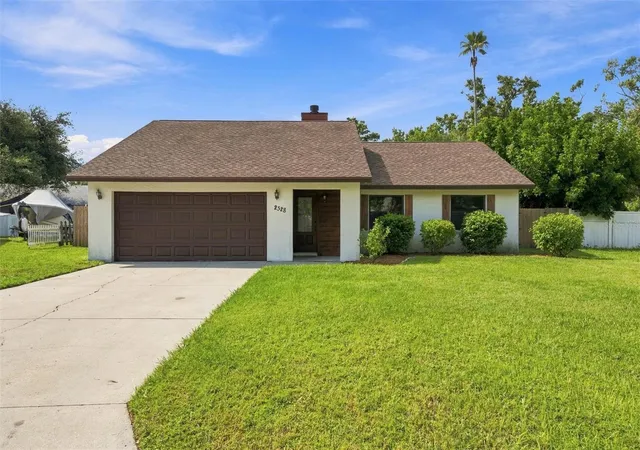 Single family home for sale at 2328 Spring Oaks Cir, SARASOTA, FL 34234 | MLS# A4706494