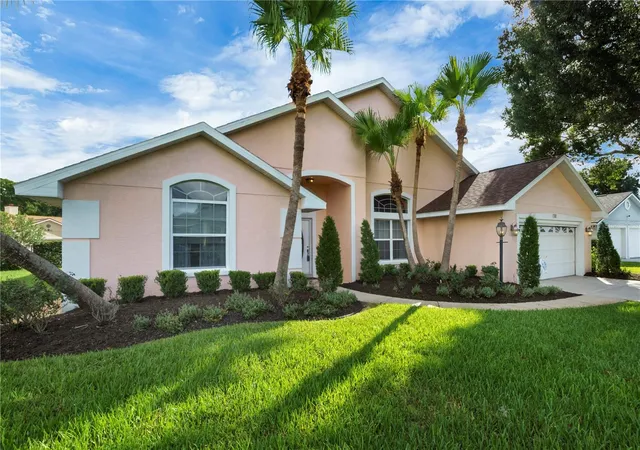 Photo 4 of Single family home for sale at 742 Santa Maria Dr, Winter Haven, FL 33884 | MLS# P4939917 | Listing updated on 2026-09-19