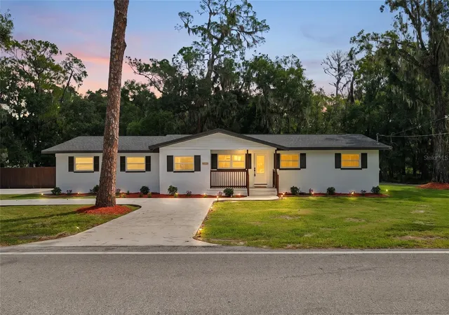 Single family home for sale at 1725 Walker Rd, LAKELAND, FL 33810 | MLS# TB8549624