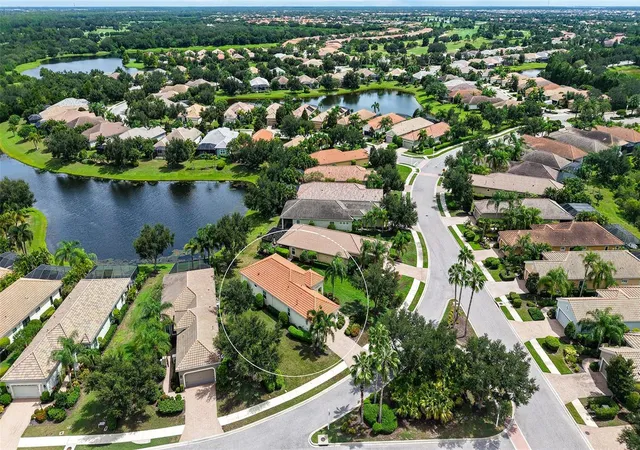 Photo 3 of Single family home for sale at 7159 Westhill Ct, Lakewood Ranch, FL 34202 | MLS# A4706496 | Listing updated on 2026-09-19