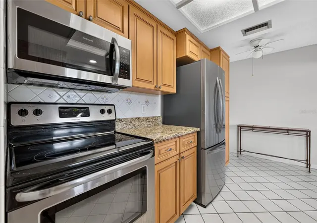 Photo 4 of Condo for sale at 12200 Vonn Rd #7D, Largo, FL 33774 | MLS# TB8549628 | Listing updated on 2026-09-29