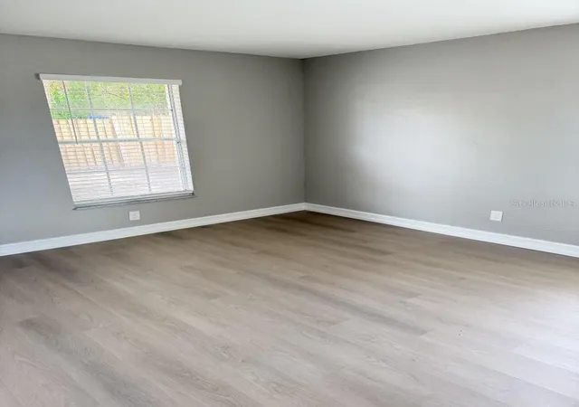 Photo 3 of Townhouse for sale at 2688 Rae Ct, Palm Harbor, FL 34684 | MLS# A4706500 | Listing updated on 2026-09-18