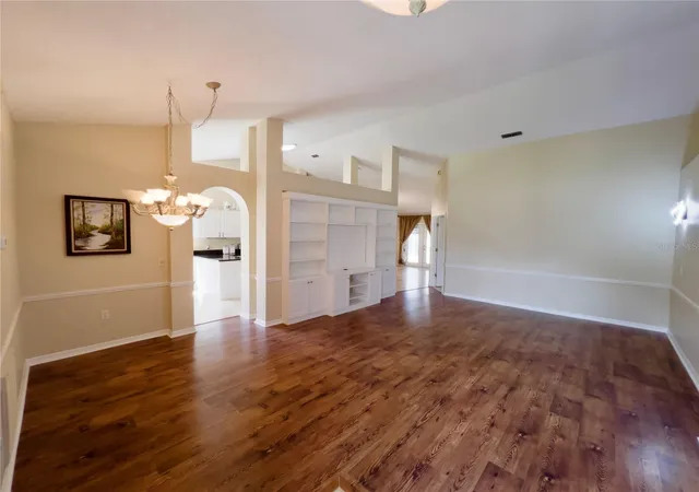 Photo 2 of Single family home for sale at 830 Lake Como Dr, Lake Mary, FL 32746 | MLS# O6442765 | Listing updated on 2026-09-27