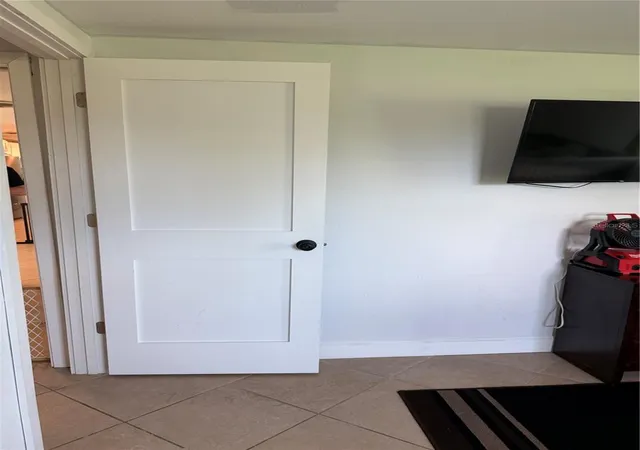 Photo 4 of Single family home for sale at 632 Aqui Esta Dr, Punta Gorda, FL 33950 | MLS# C7530872 | Listing updated on 2026-10-04