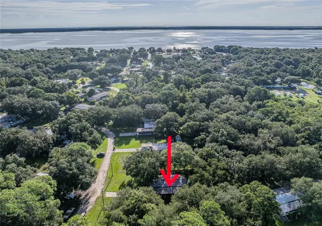 Photo 27 of Manufactured home for sale at 3319 Alpha Ln, LAKE WALES, FL 33898 | MLS# TB8549642 | Listing updated on 2026-10-15