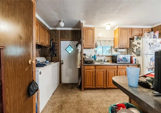 Photo 3 of Manufactured home for sale at 3319 Alpha Ln, Lake Wales, FL 33898 | MLS# TB8549642 | Listing updated on 2026-09-24