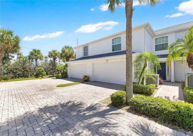 Photo 2 of Townhouse for sale at 101 Coral Way E #2, Indialantic, FL 32903 | MLS# O6442779 | Listing updated on 2026-10-03
