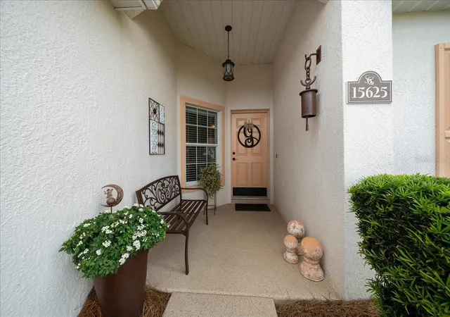 Photo 3 of Single family home for sale at 15625 SW 13th Circle, Ocala, FL 34473 | MLS# OM732452 | Listing updated on 2026-09-23