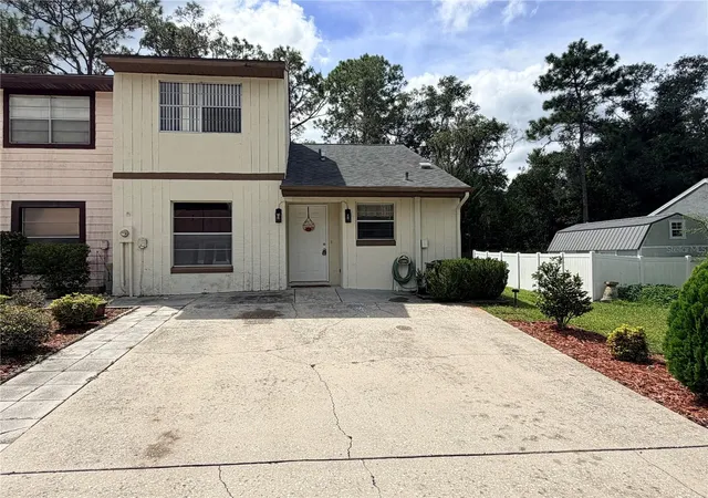Single family home for sale at 1819 Silverwood St, INVERNESS, FL 34453 | MLS# OM732453