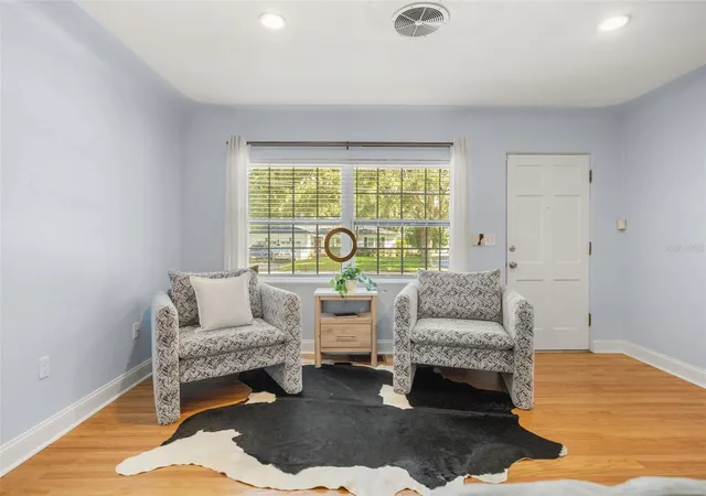 Photo 3 of Single family home for sale at 920 Boardman St, Orlando, FL 32804 | MLS# O6442788 | Listing updated on 2026-10-09