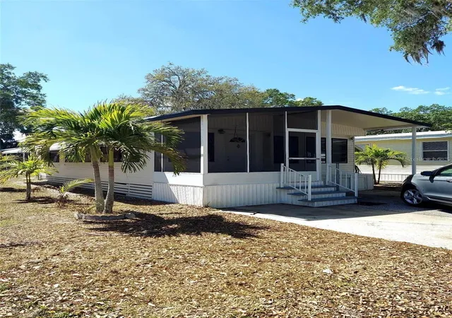 Photo 1 of Manufactured home for sale at 3275 26th Avenue E #119, Bradenton, FL 34208 | MLS# A4706506 | Listing updated on 2026-09-19