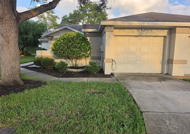 Photo 2 of Townhouse for sale at 13325 Laver Ln, Orlando, FL 32824 | MLS# S5157832 | Listing updated on 2026-09-19