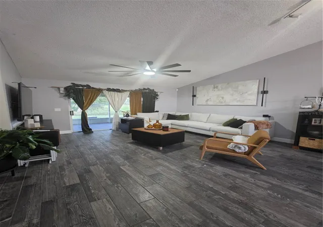 Photo 4 of Townhouse for sale at 13325 Laver Ln, Orlando, FL 32824 | MLS# S5157832 | Listing updated on 2026-09-19