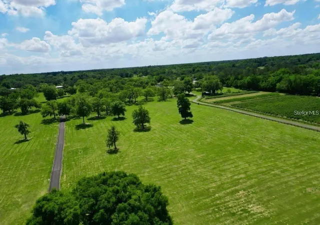 Photo 1 of Land for sale at Tbd Se 115th St, Belleview, FL 34420 | MLS# R4912020 | Listing updated on 2026-09-18